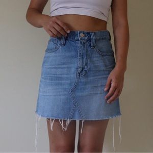 Madewell Rigid A Line Denim Mini Skirt Size 27